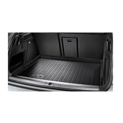 protection de coffre + tapis tous temps Q3 de 2012 à 2018