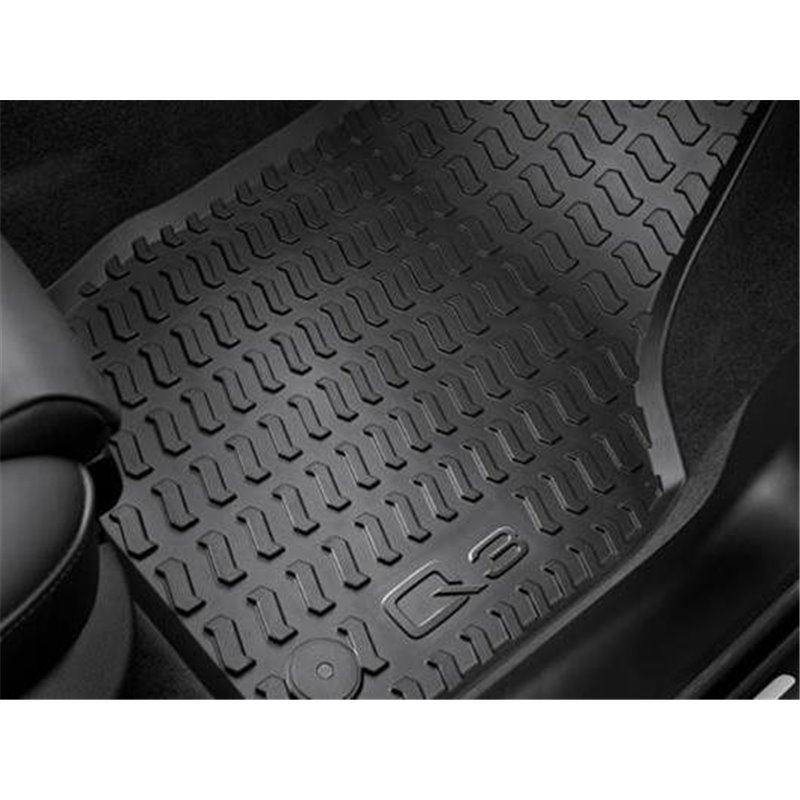 https://www.accessoires-audi.fr/895-large_default/tapis-en-caoutchouc-avant-q3-a-partir-de-2019.jpg